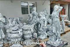 statui-curte-gri-antichizat-1