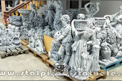 statui-curte-gri-antichizat-4