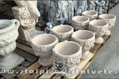 vaze-si-jardiniere-pentru-flori-5