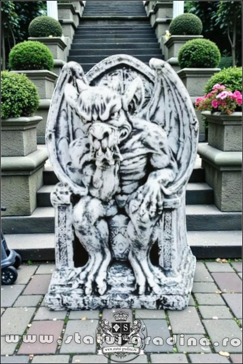 Gargoyles, satana, diavol, pe tron, model S74. (1)