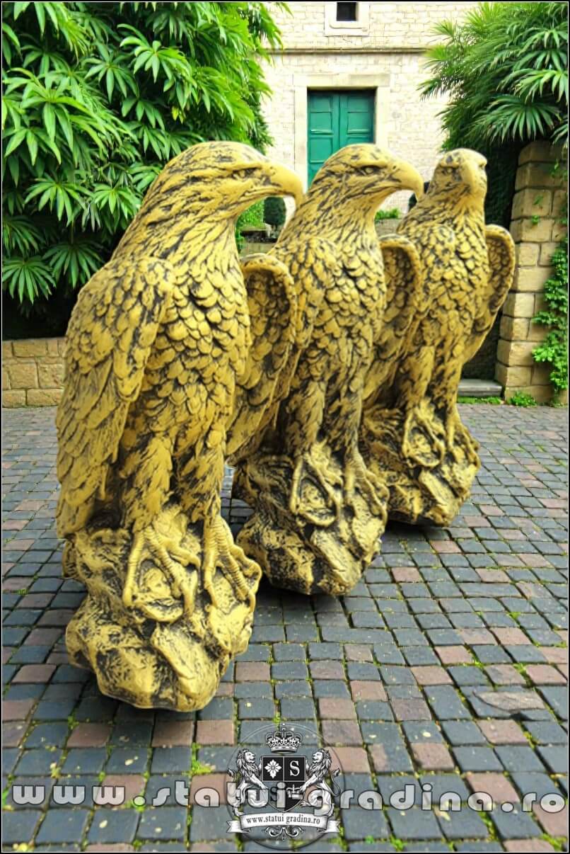 Set 3 vulturi, acvile, șoimi, uliu, auriu antichizat, model S82. (1)