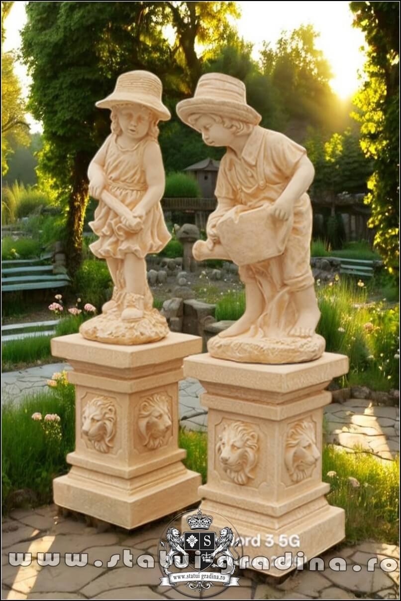 Set doi grădinari cu socluri, galben patinat, model S92-S27. (3)