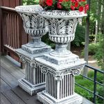 Set socluri cu vaze, gri patinat, model S64-V3.