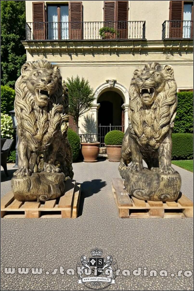 Set statuete lei gigant, auriu patinat, model S66. (1)