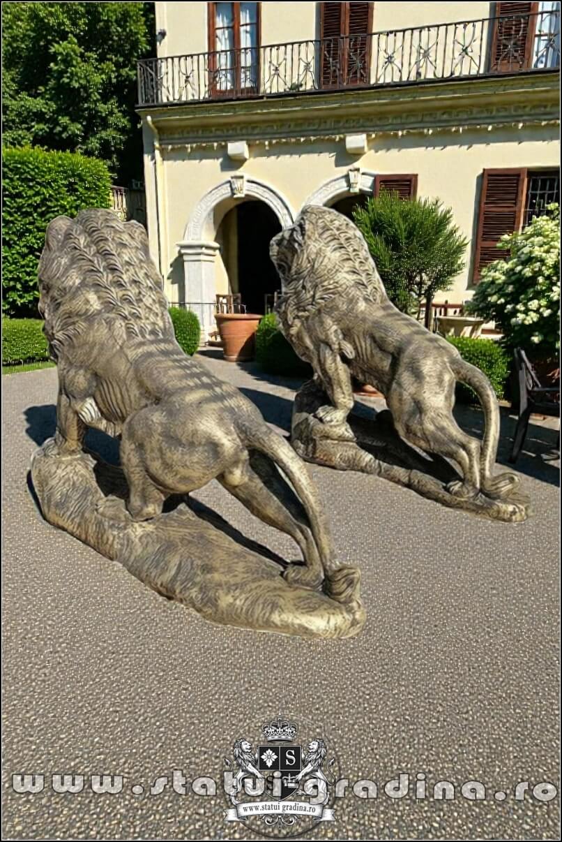 Set statuete lei gigant, auriu patinat, model S66. (5)