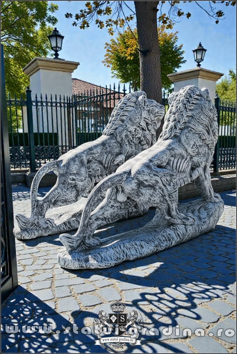 Set statuete lei gigant, gri patinat, model S66. (3)