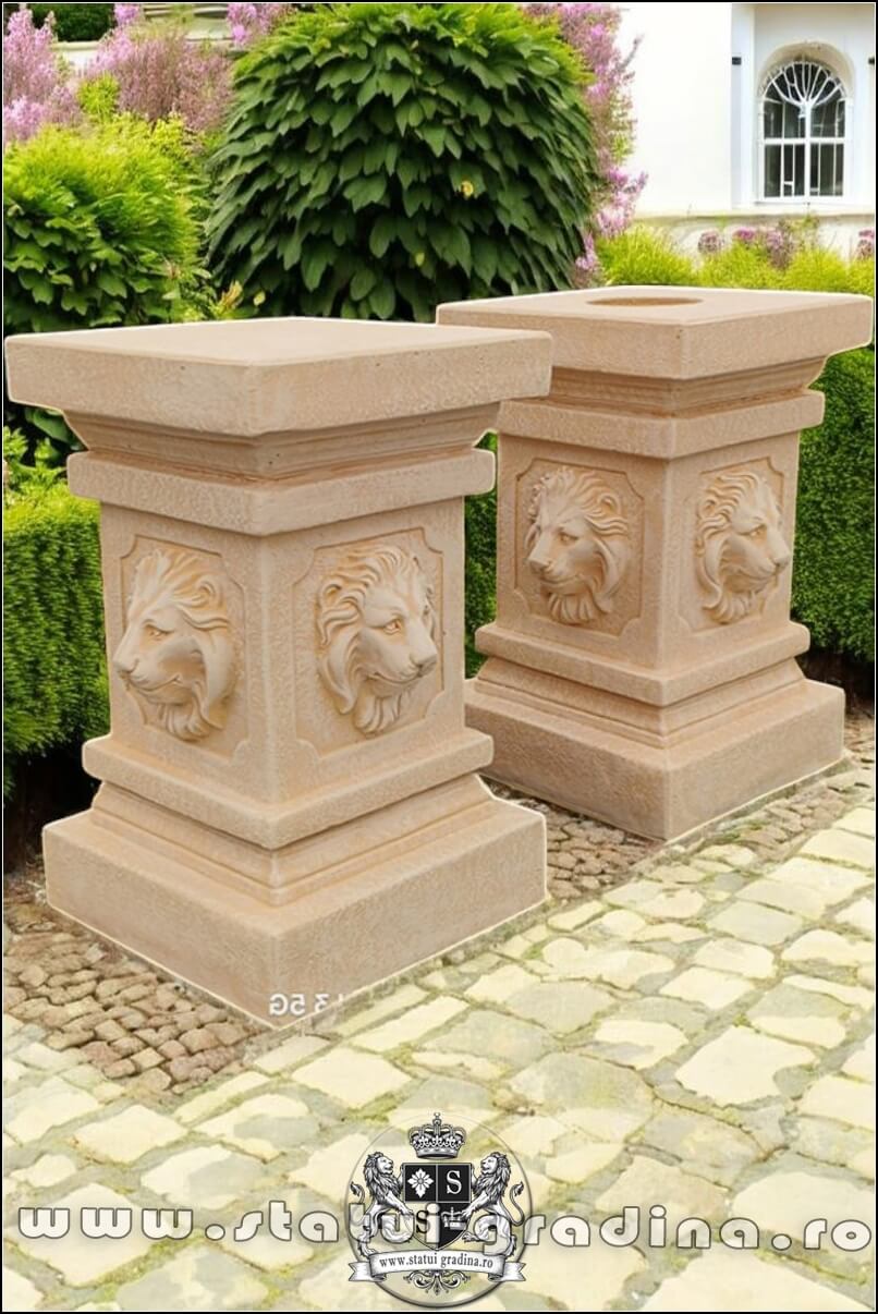 Soclu, stativ, cap de leu, galben patinat, model S84. (2)