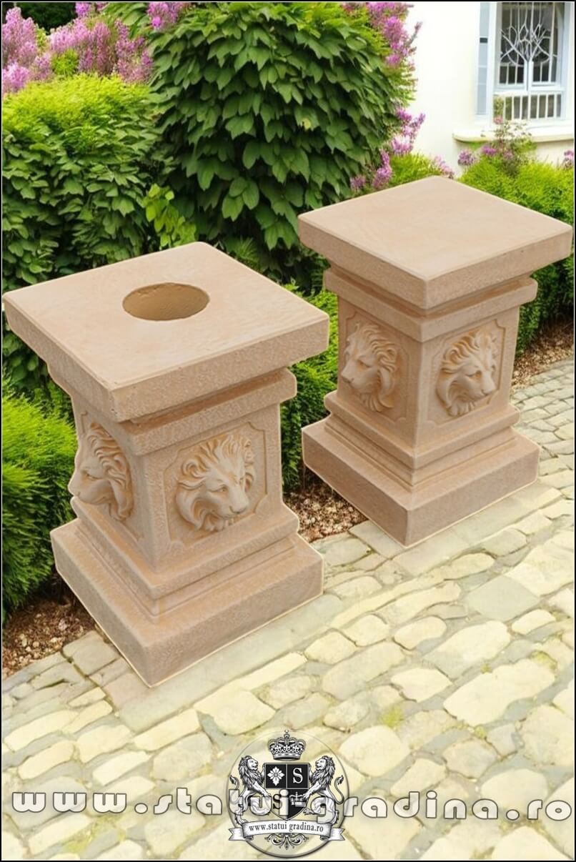 Soclu, stativ, cap de leu, galben patinat, model S84. (3)