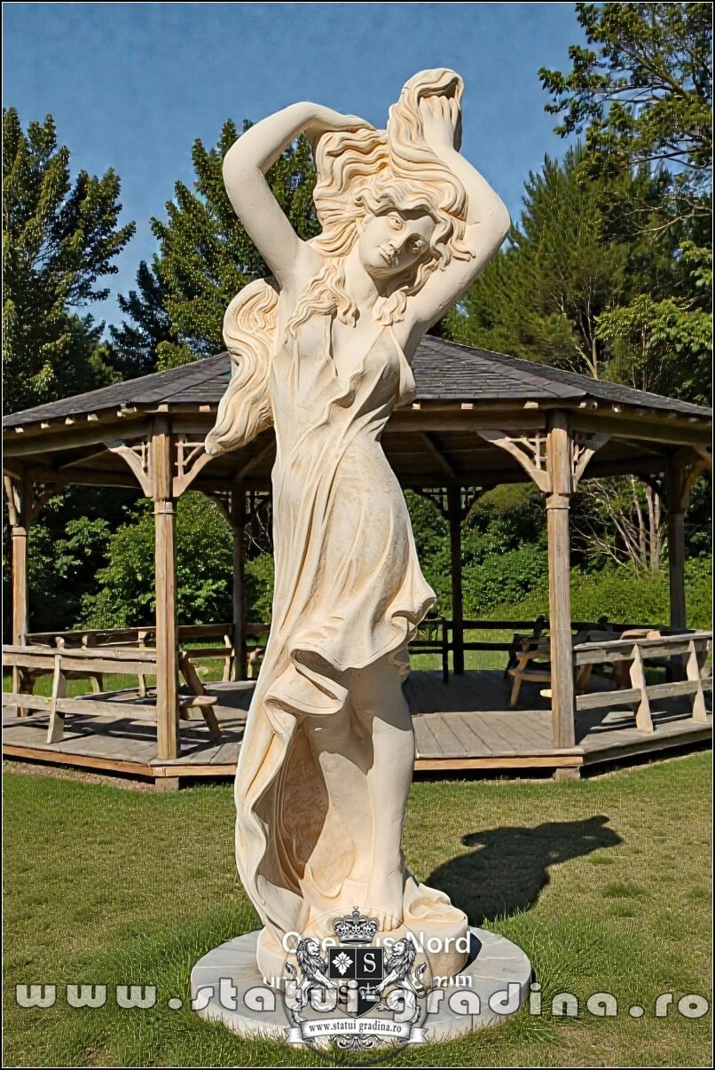 Statuetă Venus cu părul lung, galben patinat, model S71. (1)