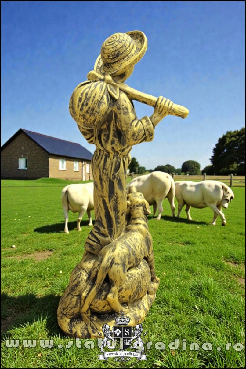 Statuetă ciobănaș cu cățel, auriu patinat, model S73. (4)