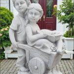 Statuetă copii cu roabă, gri antichizat, model S98.