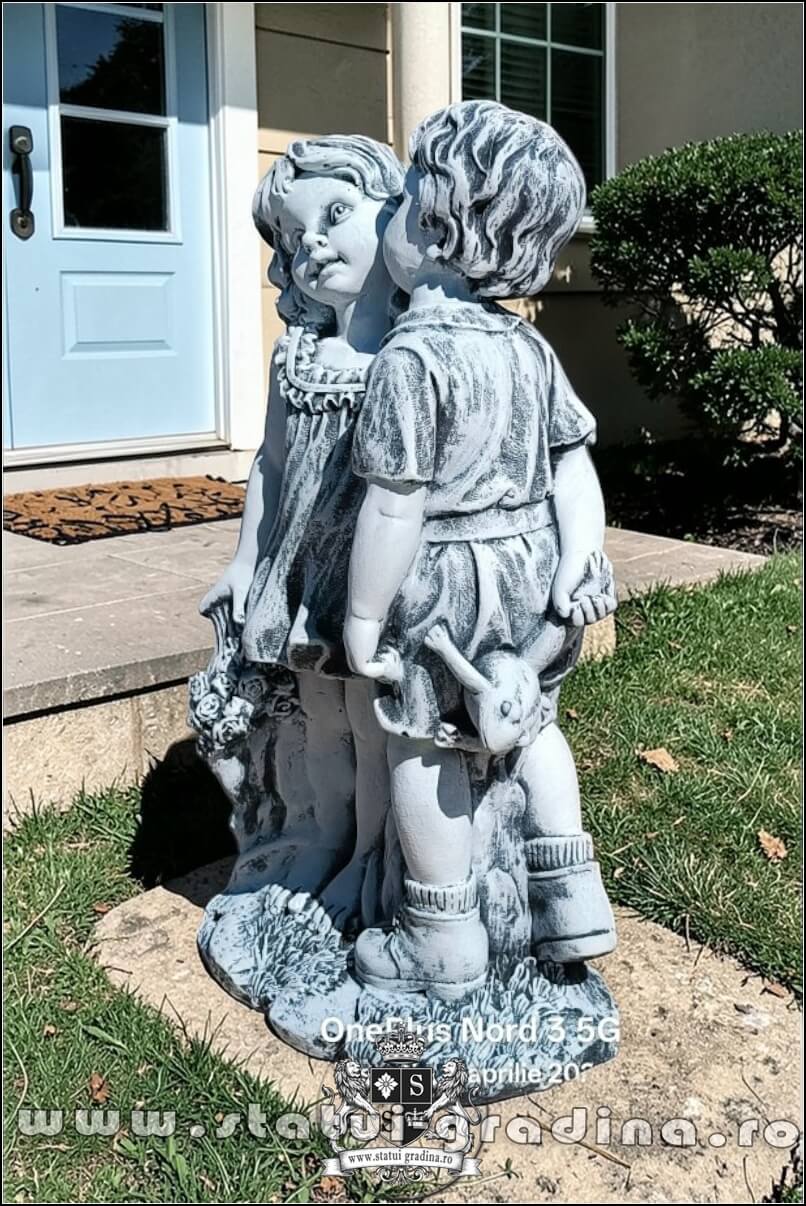 Statuetă copil și fetiță, gri antichizat, model S101. (3)