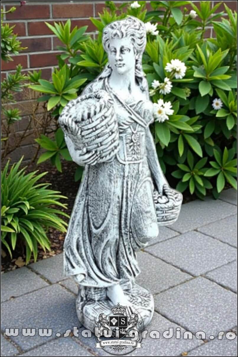 Statuetă domnița cu coșulețe, gri marmorat, model S67. (1)
