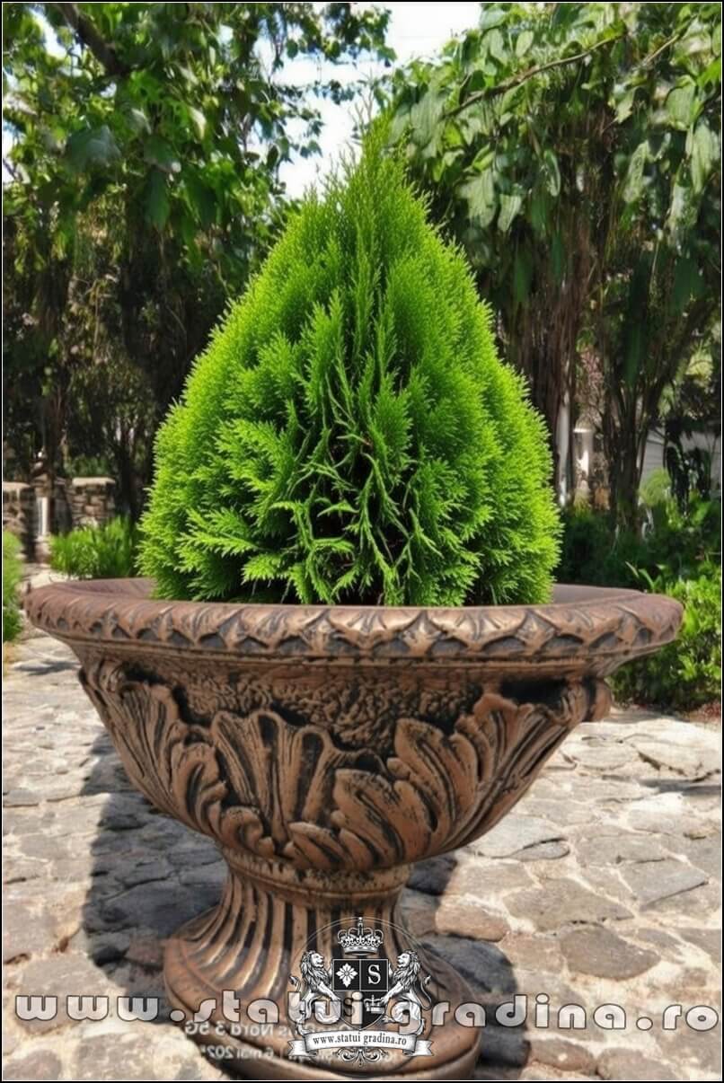 Vază mare, ornament stejar, arămiu antichizat, model V5. (5)