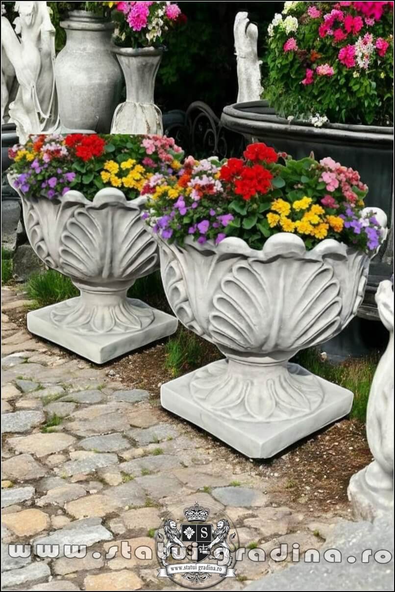 Vază ornament model lalea, gri patinat, model V9. (5)