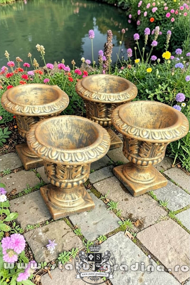 Vază ornament stejar cu picior, arămiu patinat, model V3. (4)