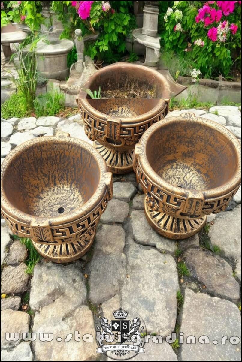 Vază ornament versace, arămiu patinat, model V8. (4)