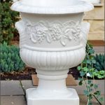 Vază vița-de-vie, alb marmorat, model V4.