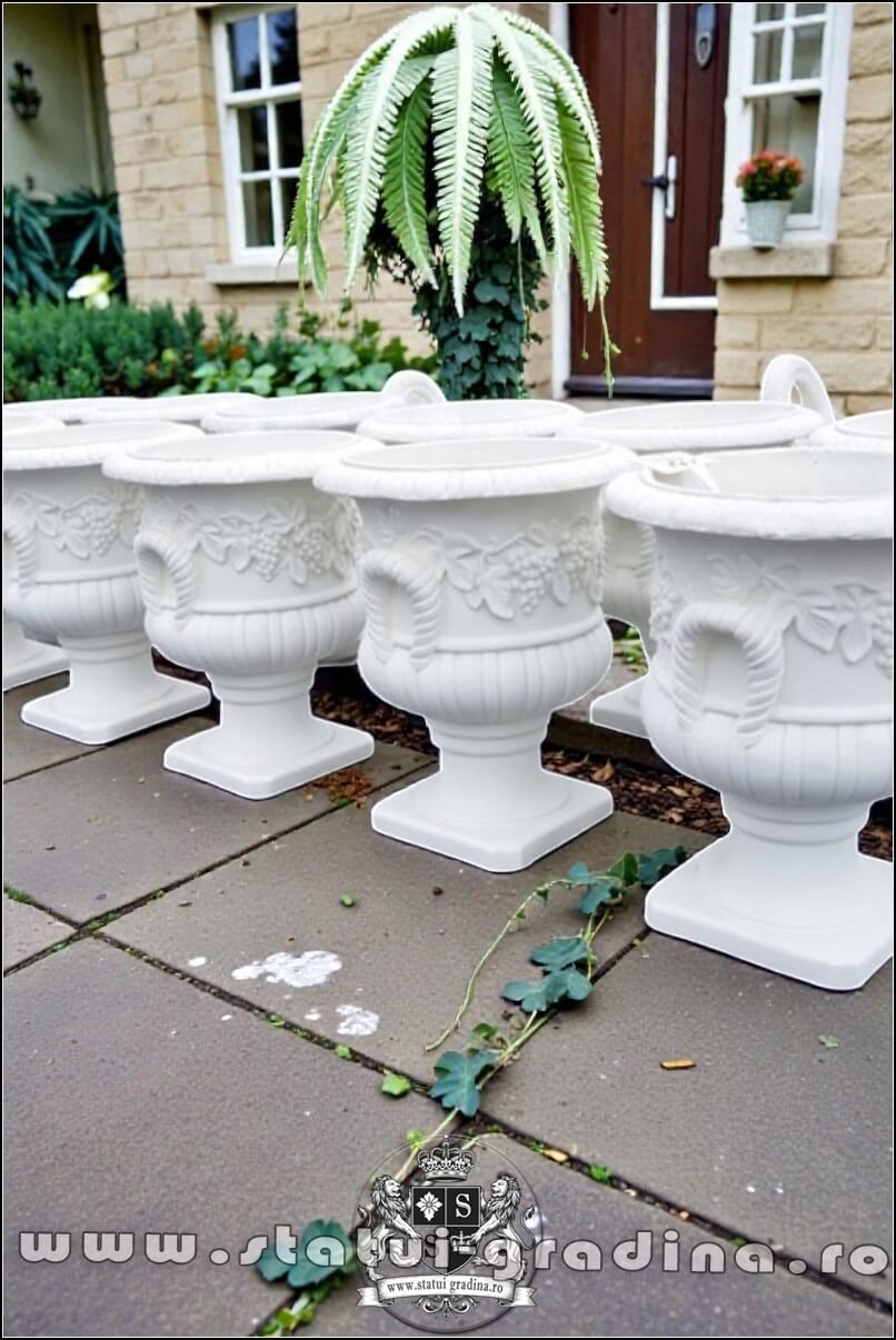 Vază vița-de-vie, alb marmorat, model V4. (4)