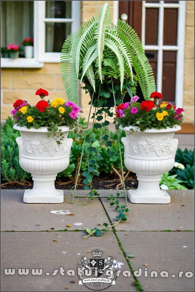 Vază vița-de-vie, alb marmorat, model V4. (5)