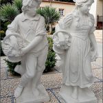 Set statuete băiat și fată, alb marmorat, model S43.