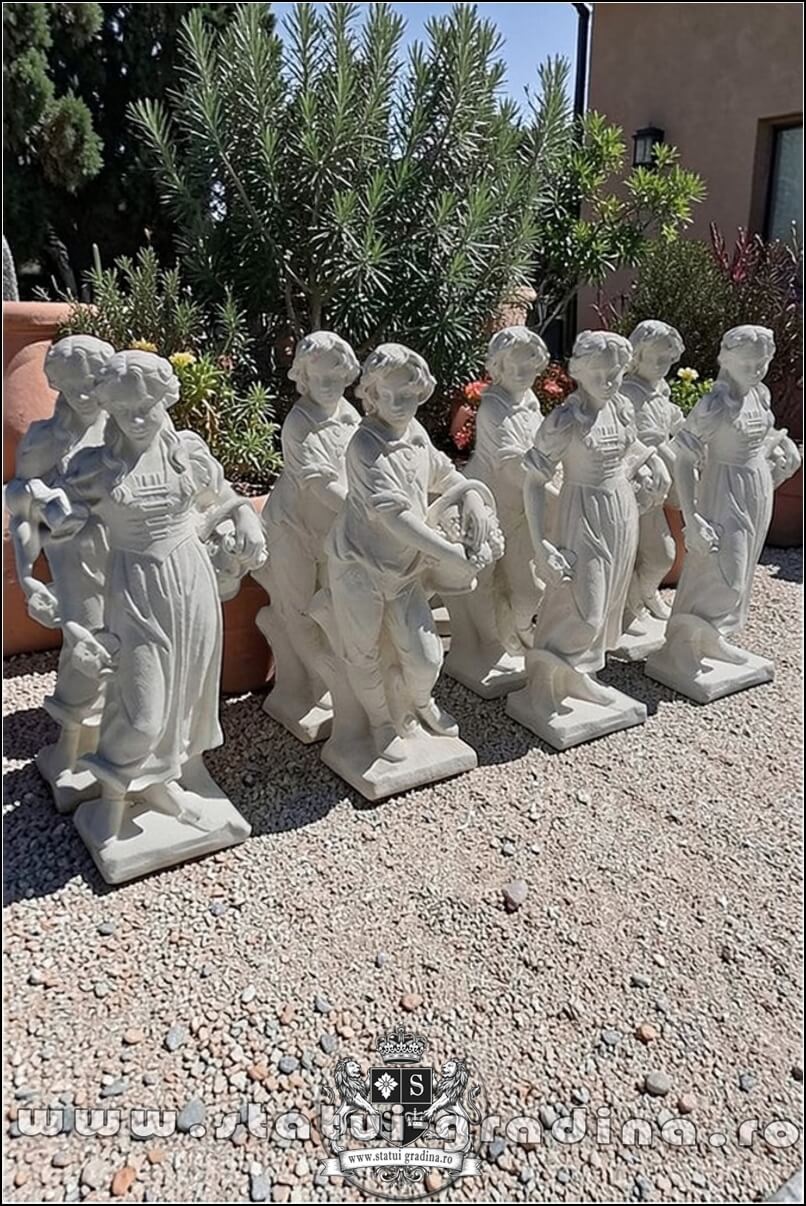 Set statuete băiat și fată, alb marmorat, model S43. (3)