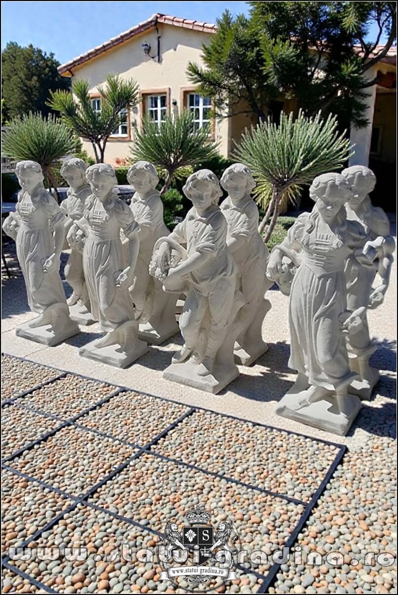 Set statuete băiat și fată, alb marmorat, model S43. (4)