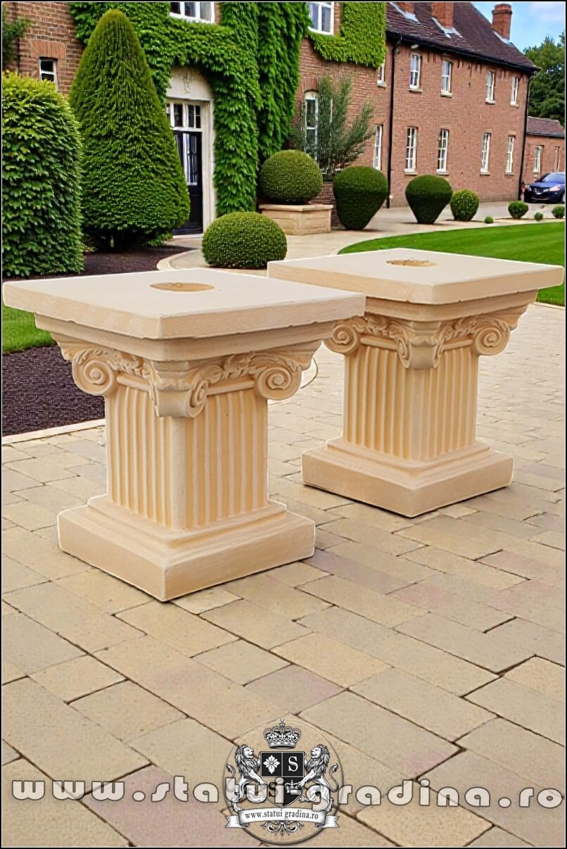 Soclu, stativ, galben patinat, model S64. (3)