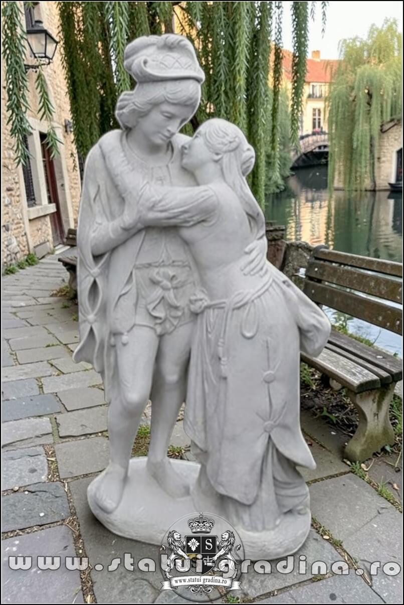 Statuetă Romeo și Julieta, alb marmorat, model S55. (1)