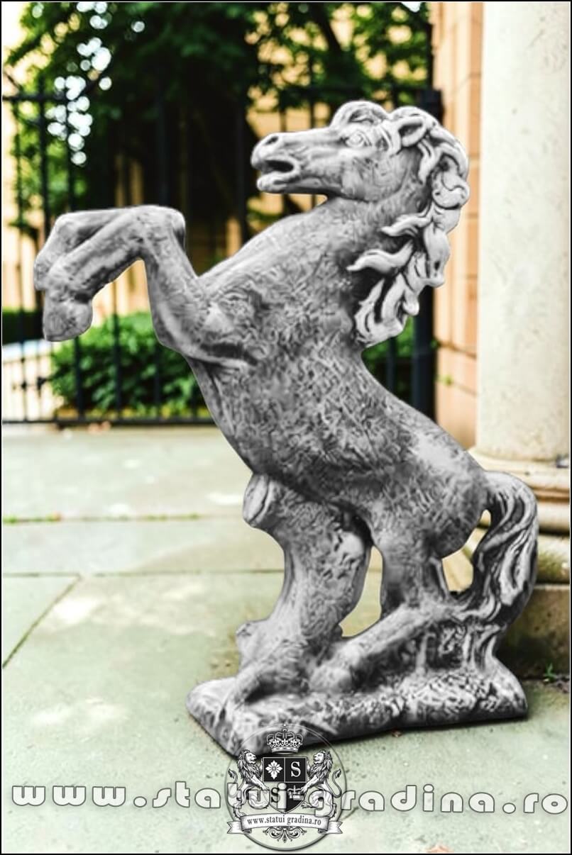 Statuetă căluț mediu, gri patinat, model S37 mediu. (2)