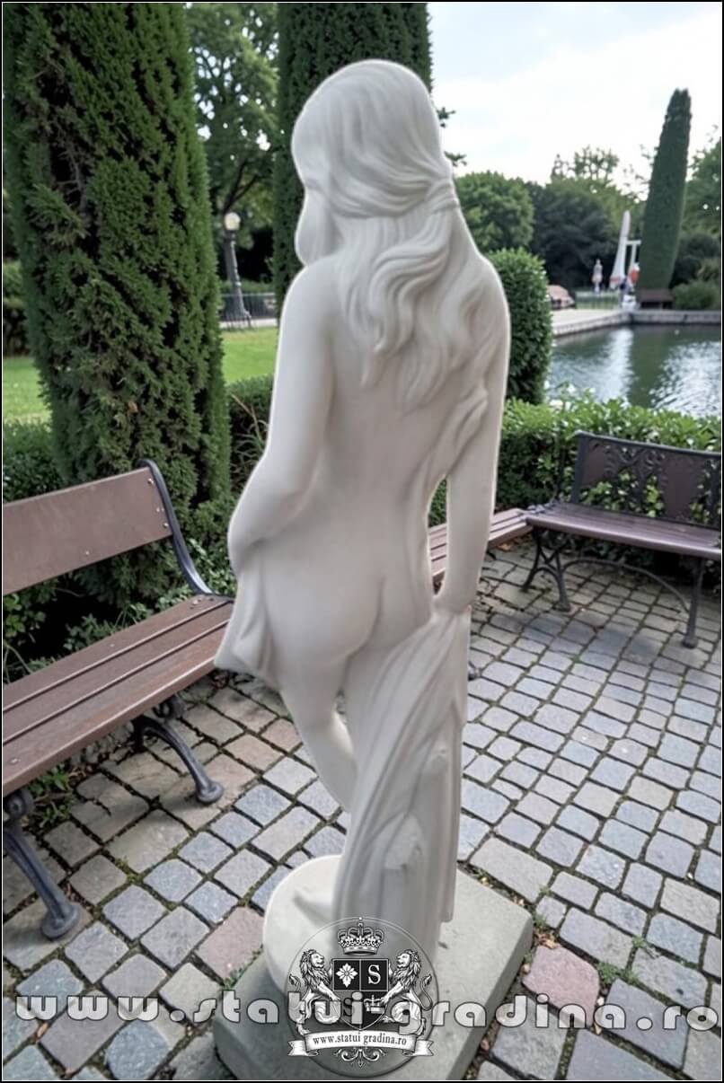Statuetă domnița erotică, alb marmorat, model S30. (3)