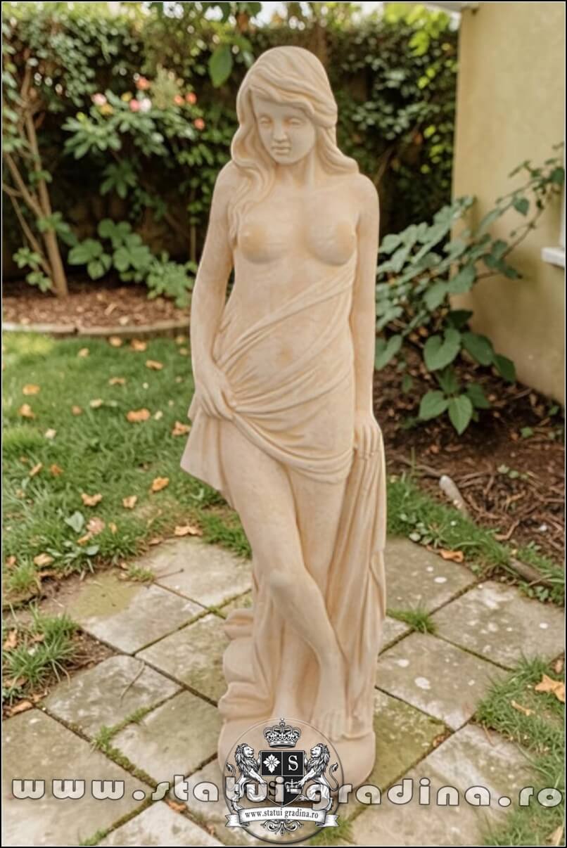 Statuetă domnița erotică, galben patinat, model S30. (1)