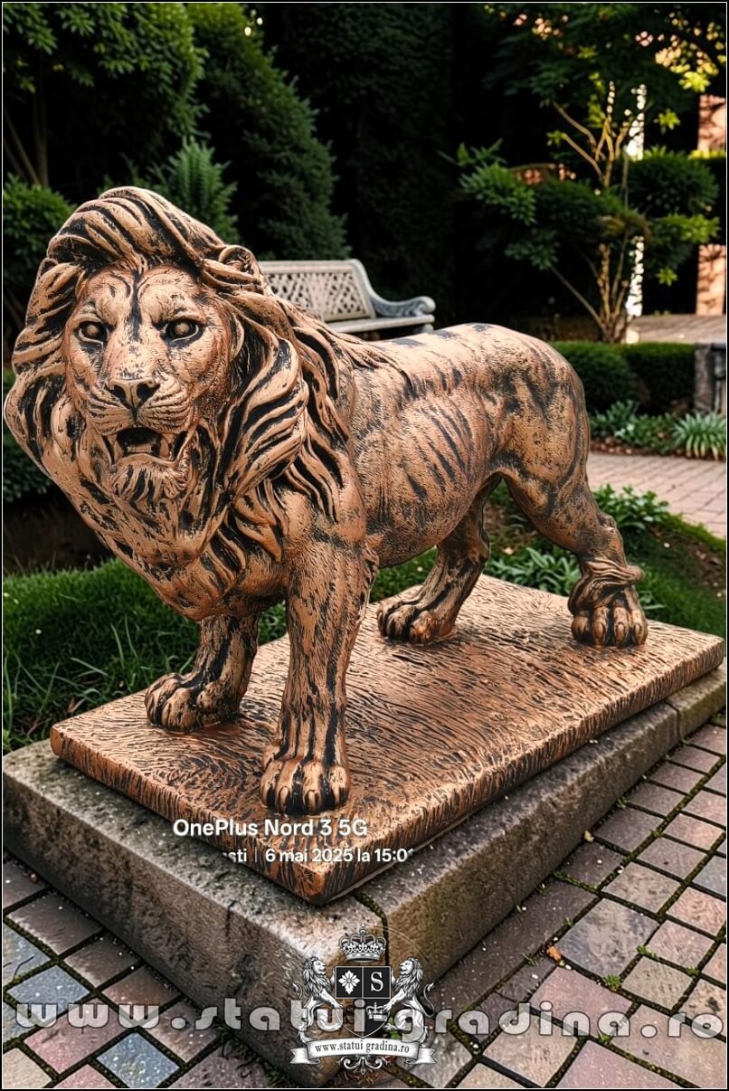 Statuetă leu mare în picioare, arămiu antichizat, model S33. (1)