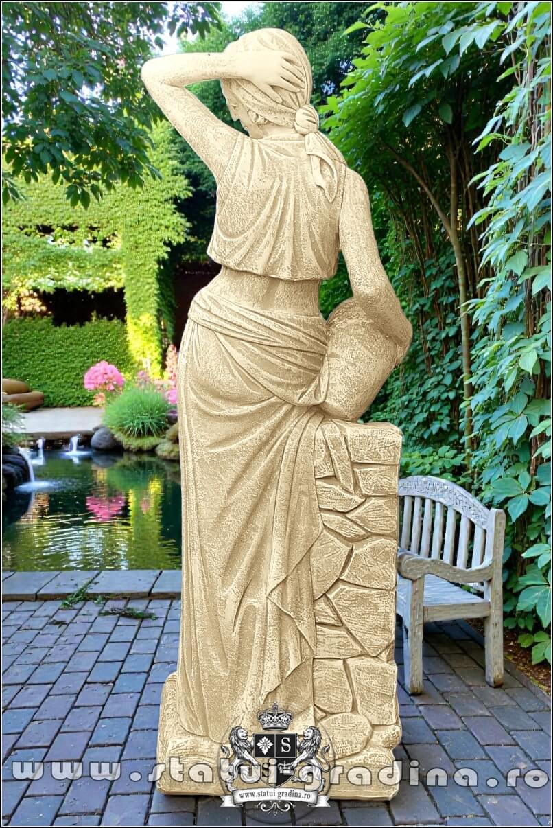 Statuetă țărăncuța la cișmea, galben patinat, model S51. (5)