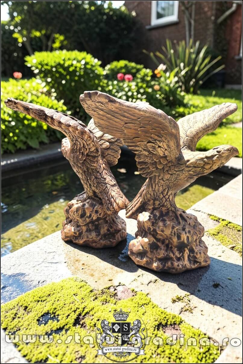 Statuetă vultur, acvilă, șoim, arămiu patinat, model S35. (3)