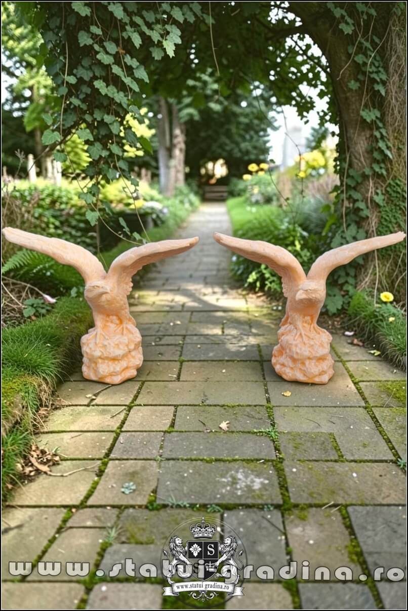 Statuetă vultur, acvilă, șoim, galben patinat, model S35. (6)