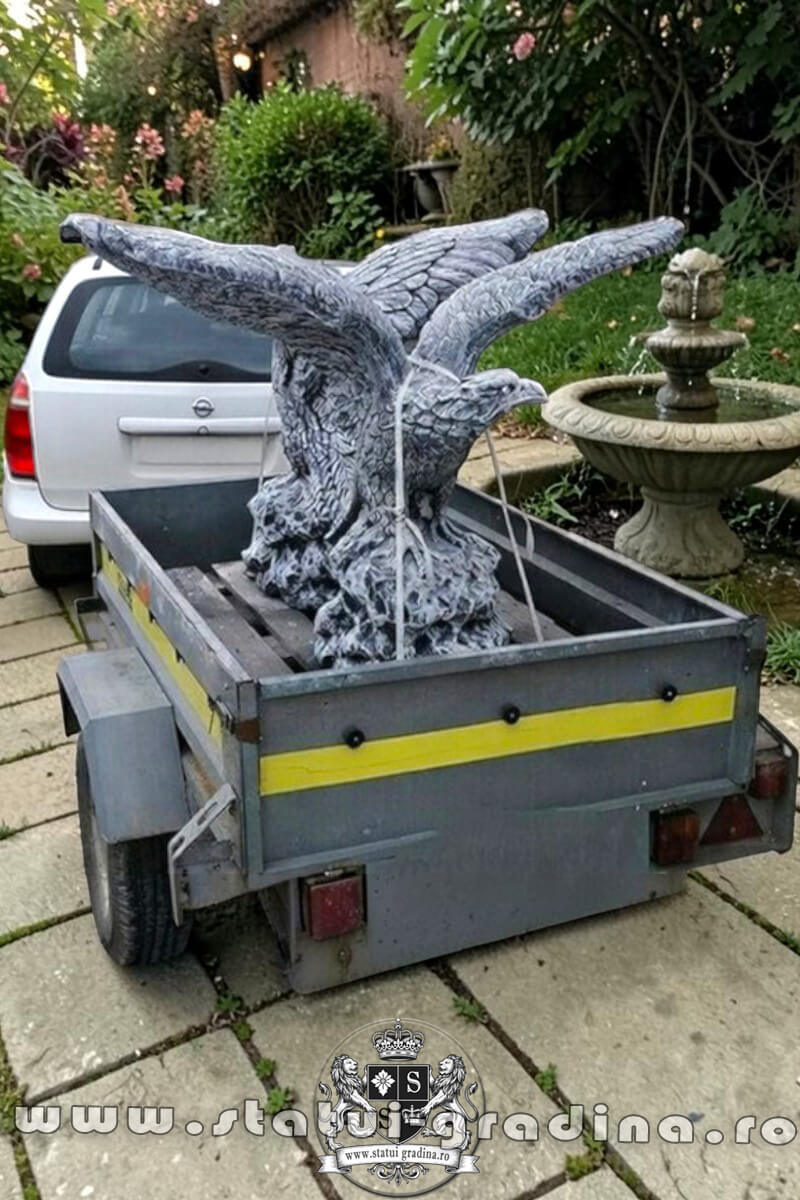 Statuetă vultur pe stâncă, șoim, gri patinat, model S35. (4)