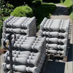 Stâlpișori, baluștri, popici, mosoare, din beton, model B2.