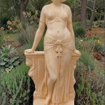 Statueta Mata Hari, galben patinat, model S28.
