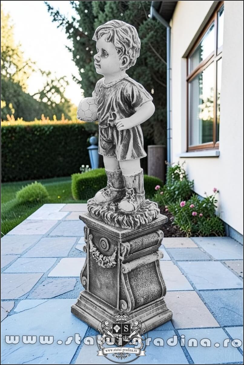 Statuetă fotbalist junior pe stativ, gri antichizat, model S102-S109. (3)