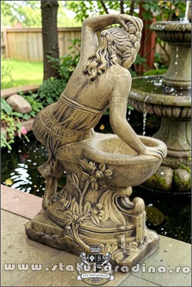 Statuetă jardinieră flori, auriu patinat, model J12. (3)