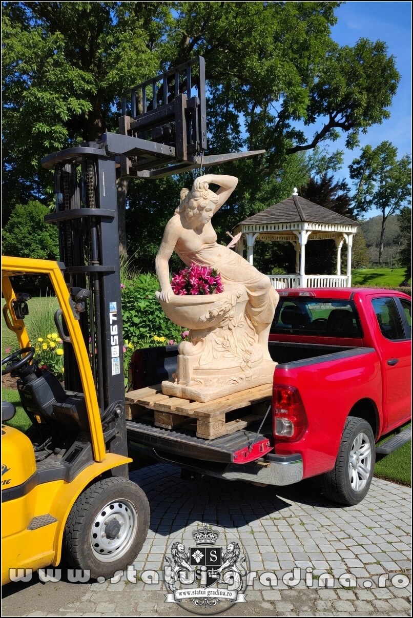 Statuetă jardinieră flori, galben patinat, model J12. (5)