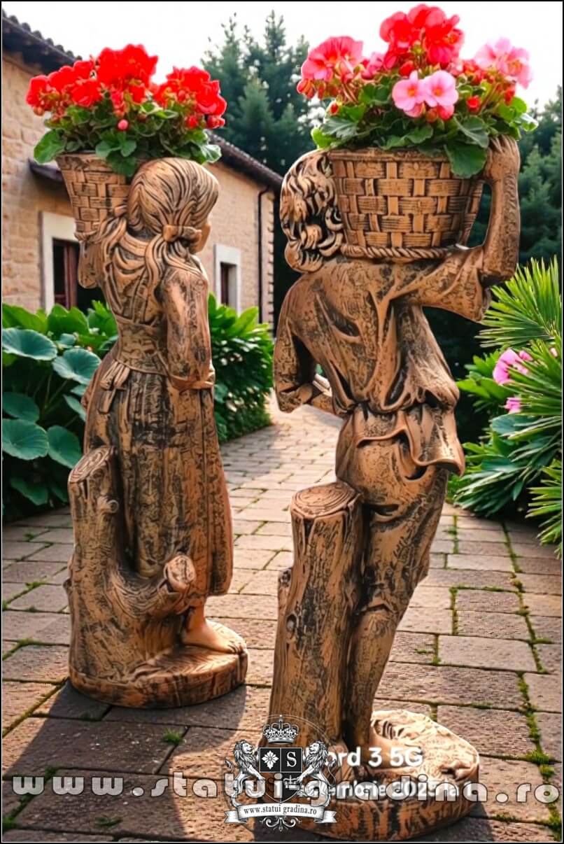 Statuete copii cu coșulețe, arămiu antichizat, model J3,J4. (4)