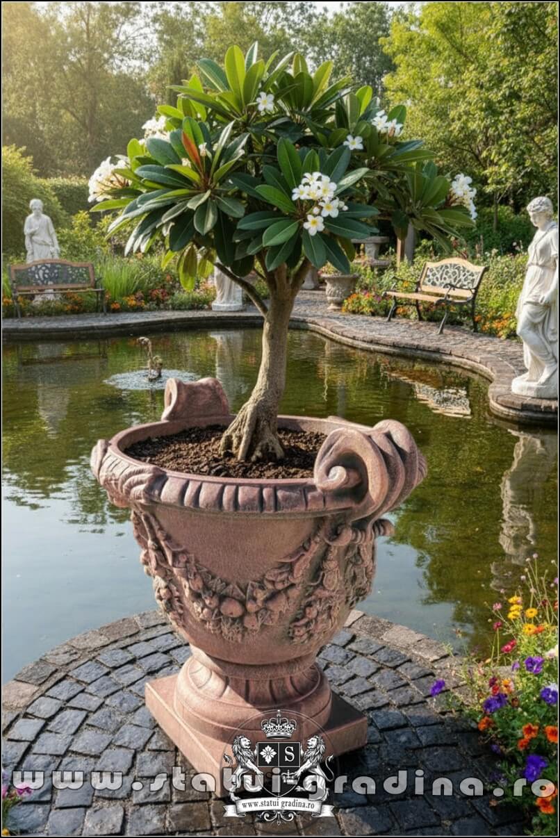Vază mare cu picior, terracotta patinat, model V2. (6)